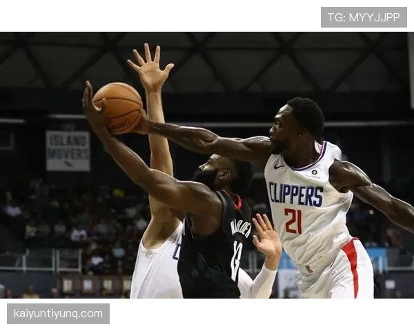 恩德里克如何破解成年级别后卫的高强度防守