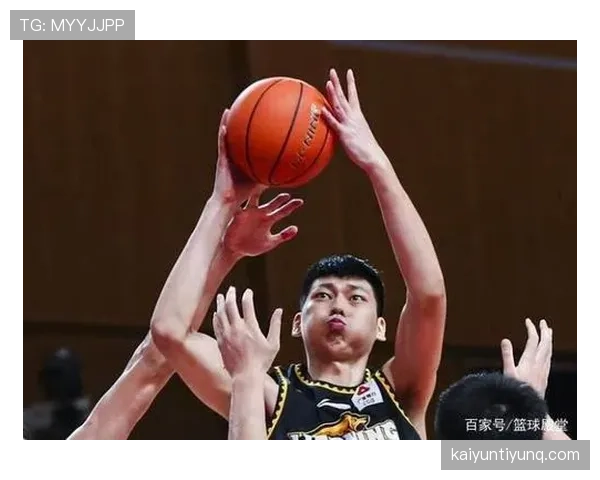 德罗巴高位逼抢如何撕裂防线？关键战凸显锋线角色差异